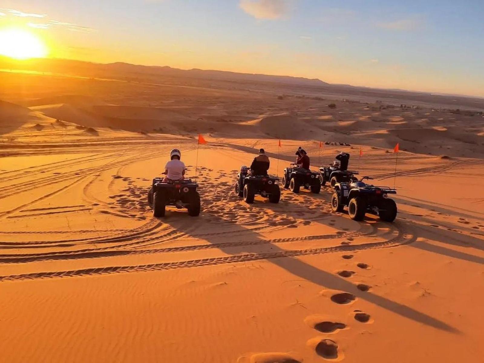 Merzouga Desert Family Camp Екстер'єр фото